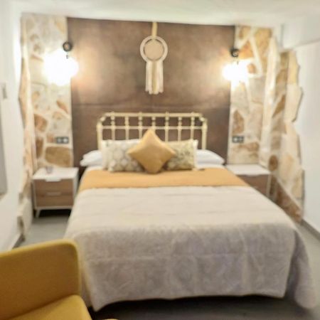 La Medina Alta Apartment Setenil De Las Bodegas Luaran gambar