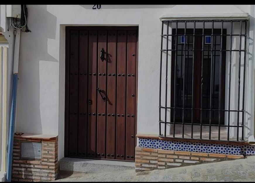 La Medina Alta Apartment Setenil De Las Bodegas Luaran gambar